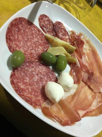 Hosteria Cacio & Pepe